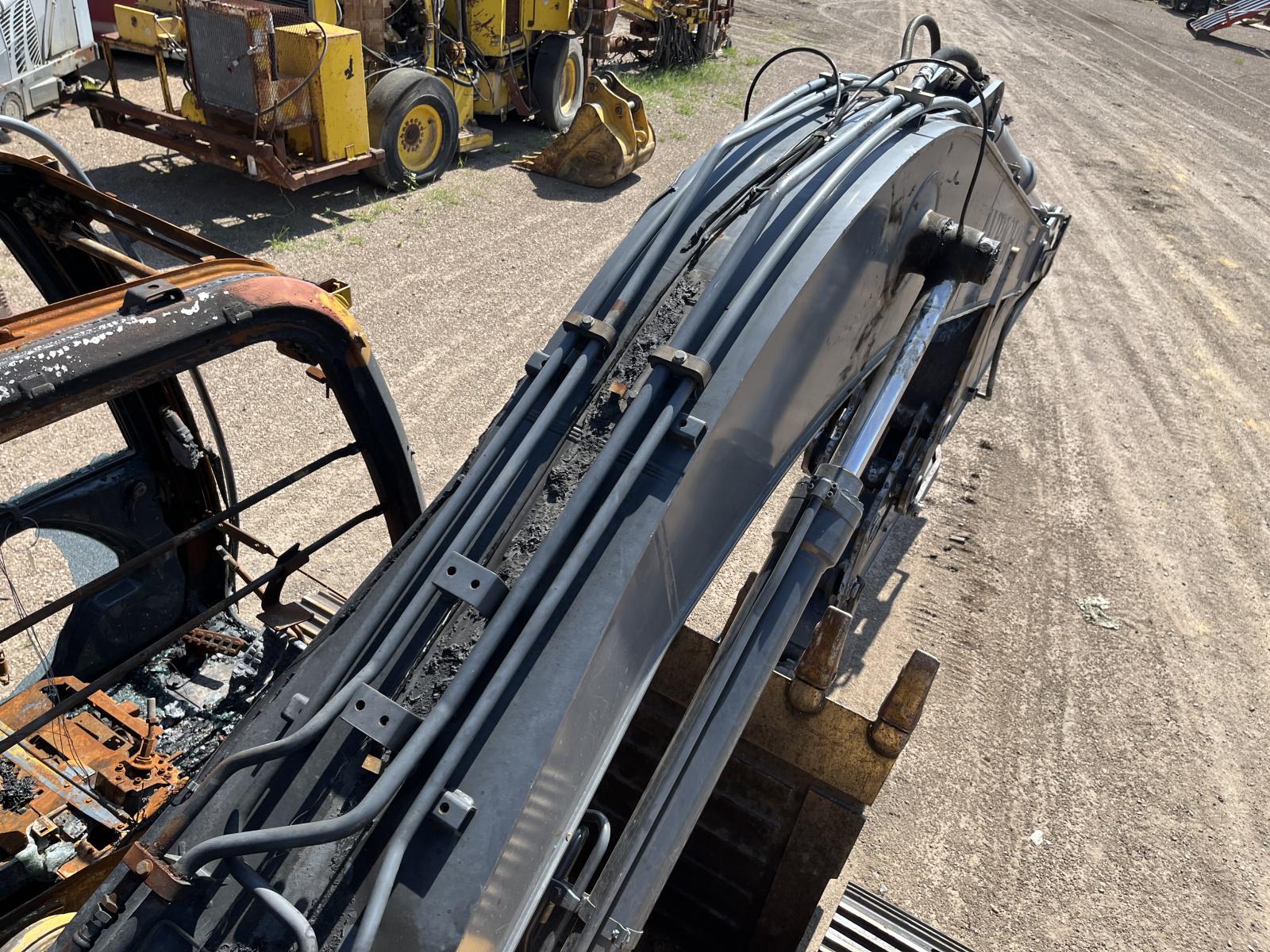 ./imagenes/INVOICE/2019/18295/JOHN DEERE 210G (17).JPG